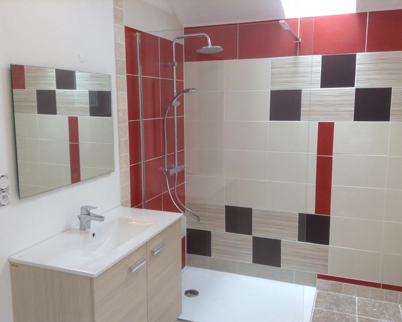 salle de bain coloré