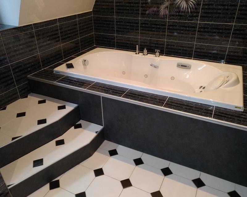 Carrelage + baignoire