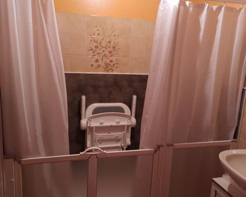 Après douche pmr en niche