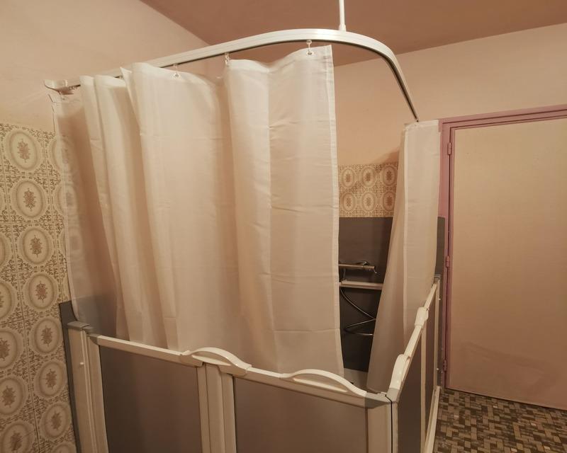 Salle de bain PMR